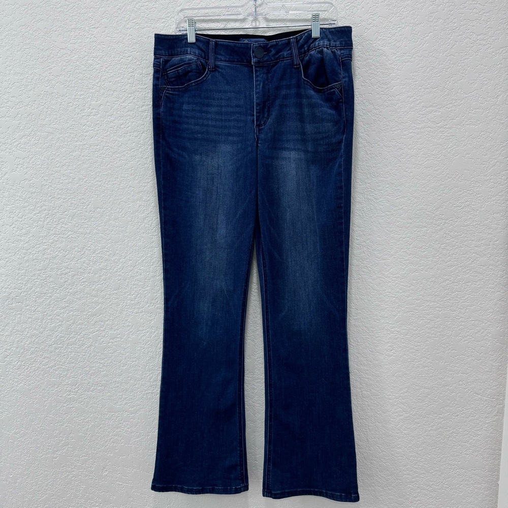 Democracy Women’s Straight Leg Size 14